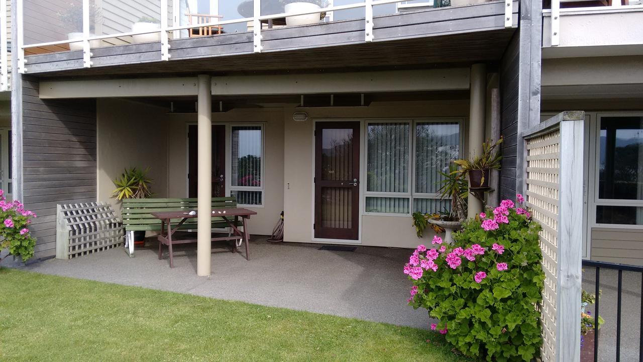 Seascape Bed & Breakfast Paraparaumu Dış mekan fotoğraf